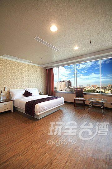 Ya Tai Hotel Kaohsiung Exterior photo