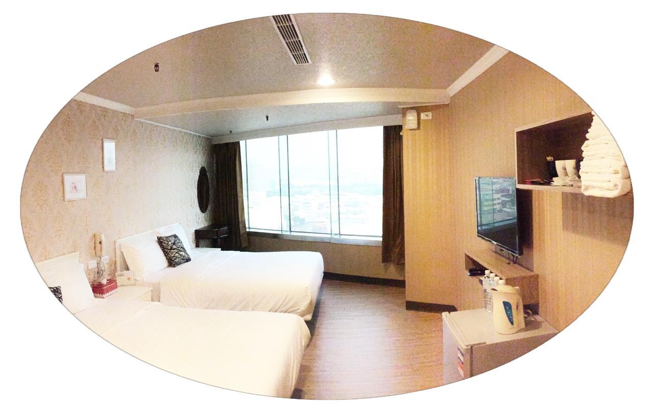 Ya Tai Hotel Kaohsiung Exterior photo